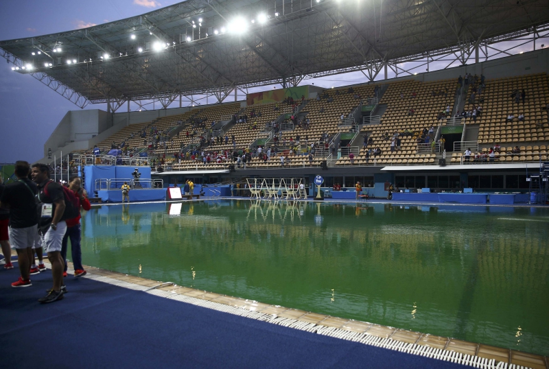 2016 Rio Olympics - Diving  - Maria Lenk Aquatics Centre - Rio de Janeiro, Brazil - 09/08/2016. General view of the Olympic diving pool this afternoon.      REUTERS/Michael Dalder  FOR EDITORIAL USE ONLY. NOT FOR SALE FOR MARKETING OR ADVERTISING CAMPAIGNS.