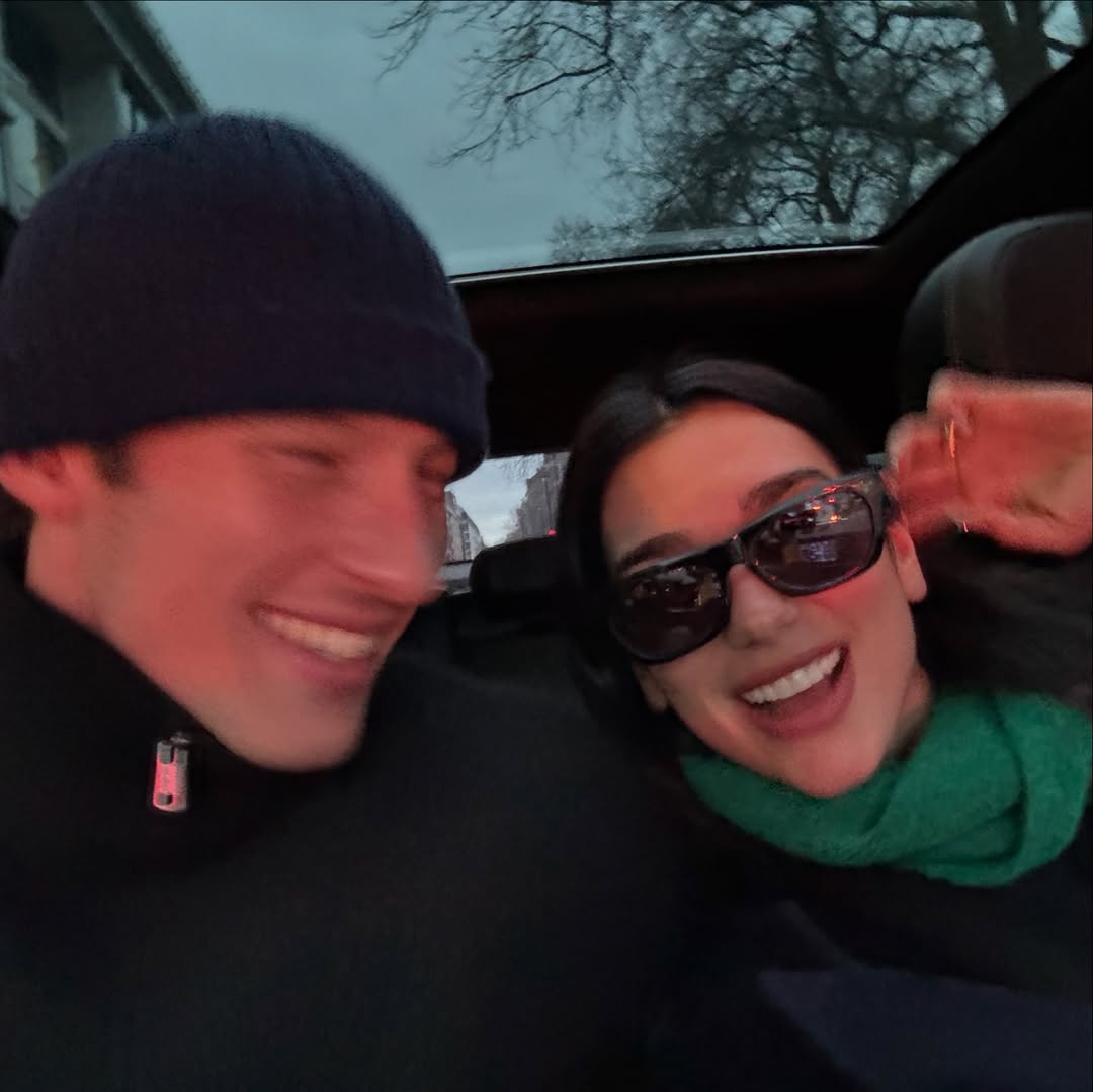 Callum Pasio Se avecina una boda sorpresa?! Dua Lipa y Callum Turner podrían estar ...