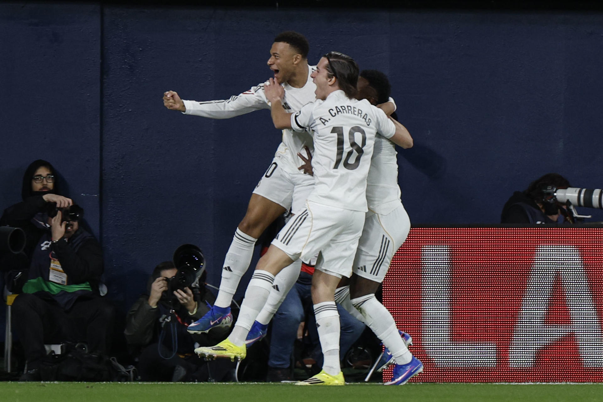 Mbappé desata su magia ante el Villarreal y revitaliza al Madrid en la ...